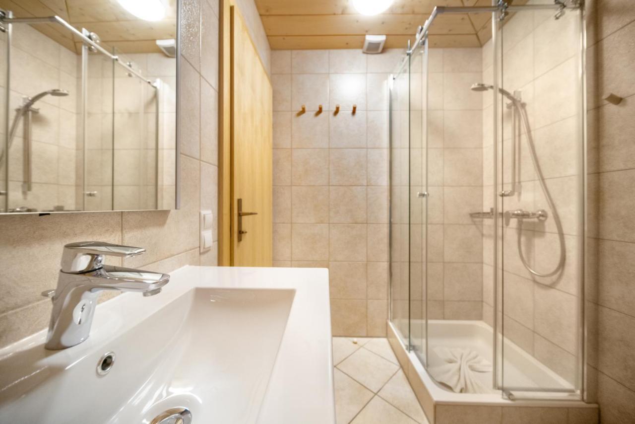 Apartmenthaus Matri By Pferd Auf Wolke Wald am Arlberg Exteriör bild